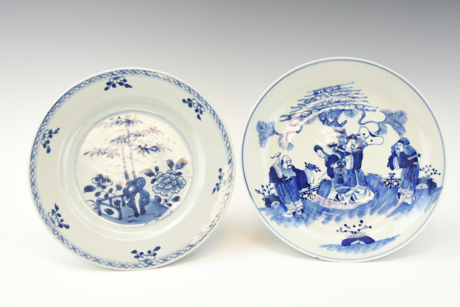 TWO CHINESE BLUE & WHITE PLATES,18-19TH