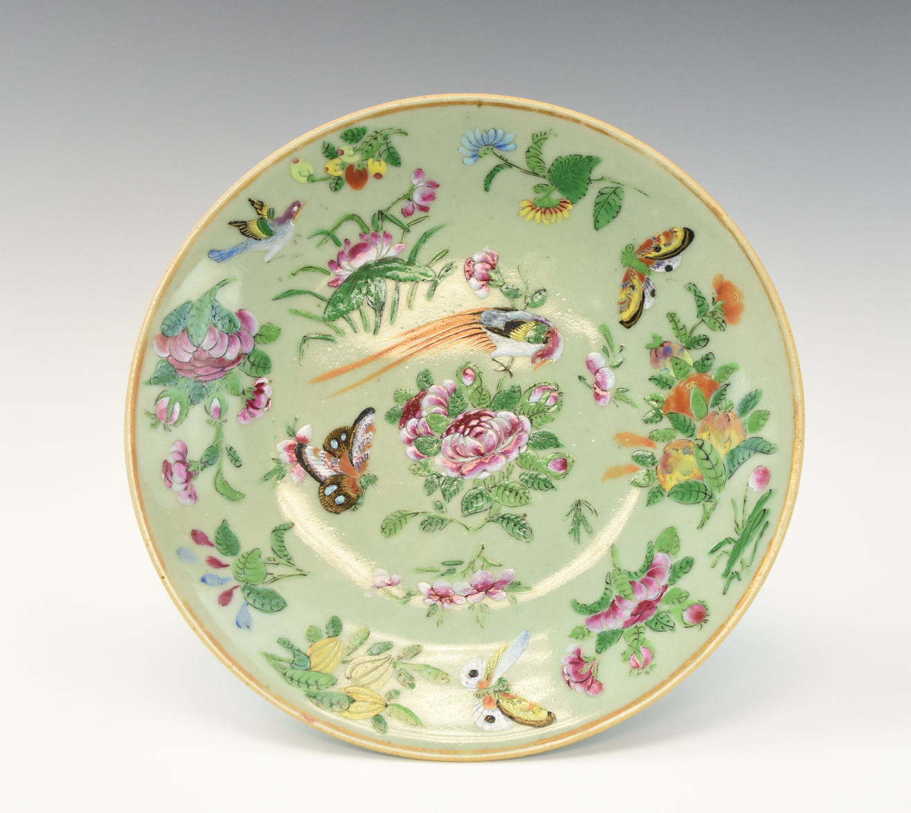 CHINESE CELADON & FAMILLE ROSE PLATE,19TH