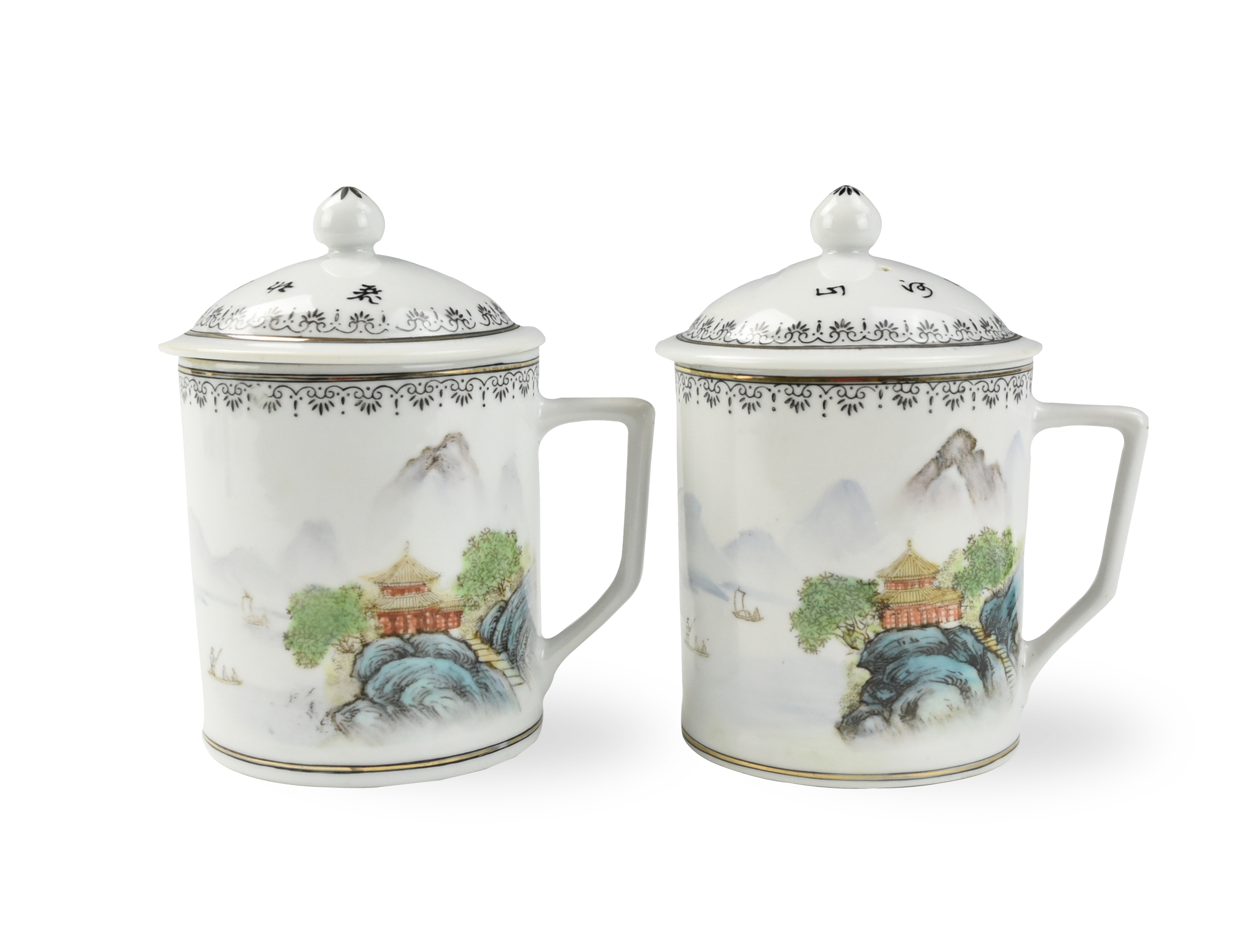 PAIR OF CHINESE COVERED CUPS W/