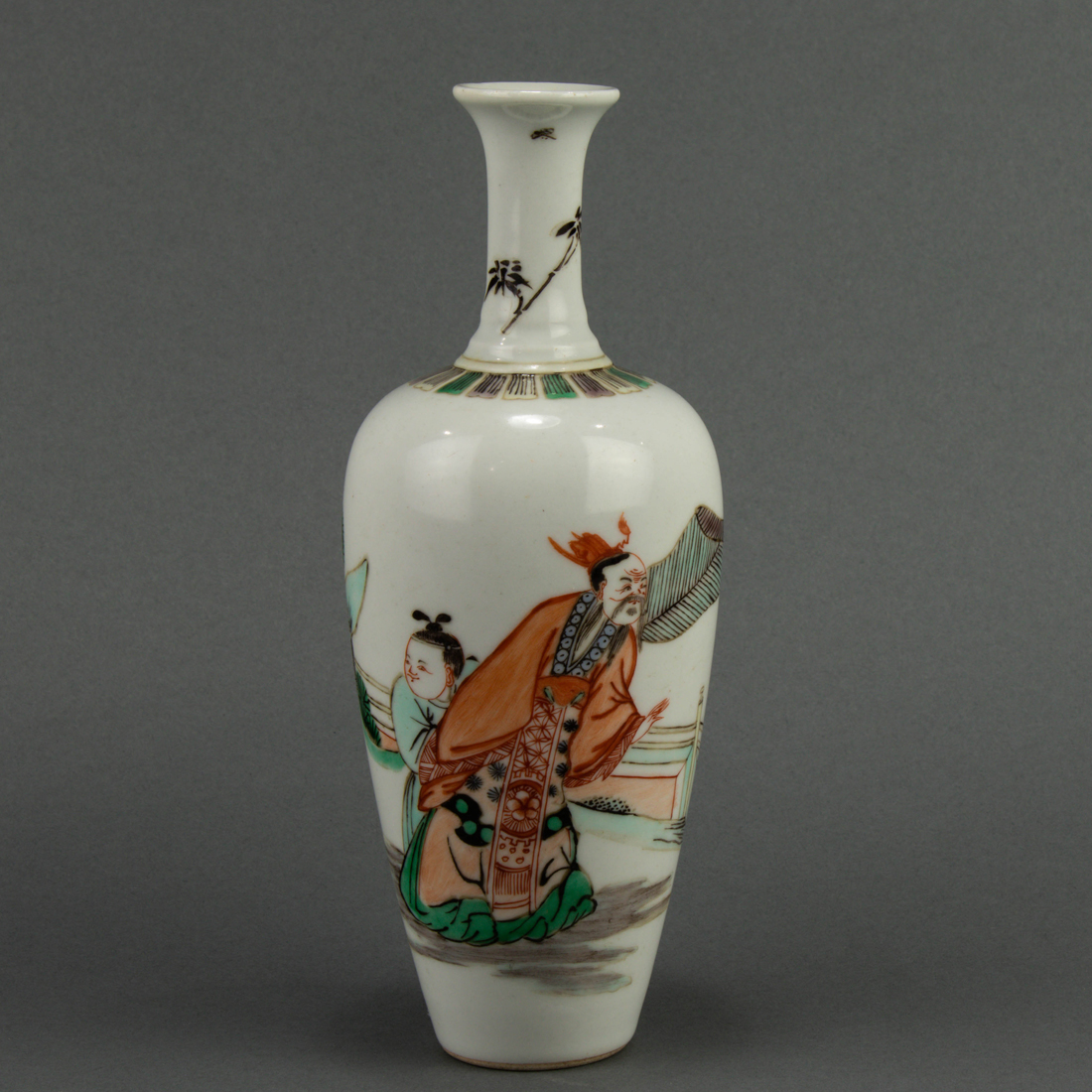 CHINESE FAMILLE VERTE VASE Chinese 2d13a2