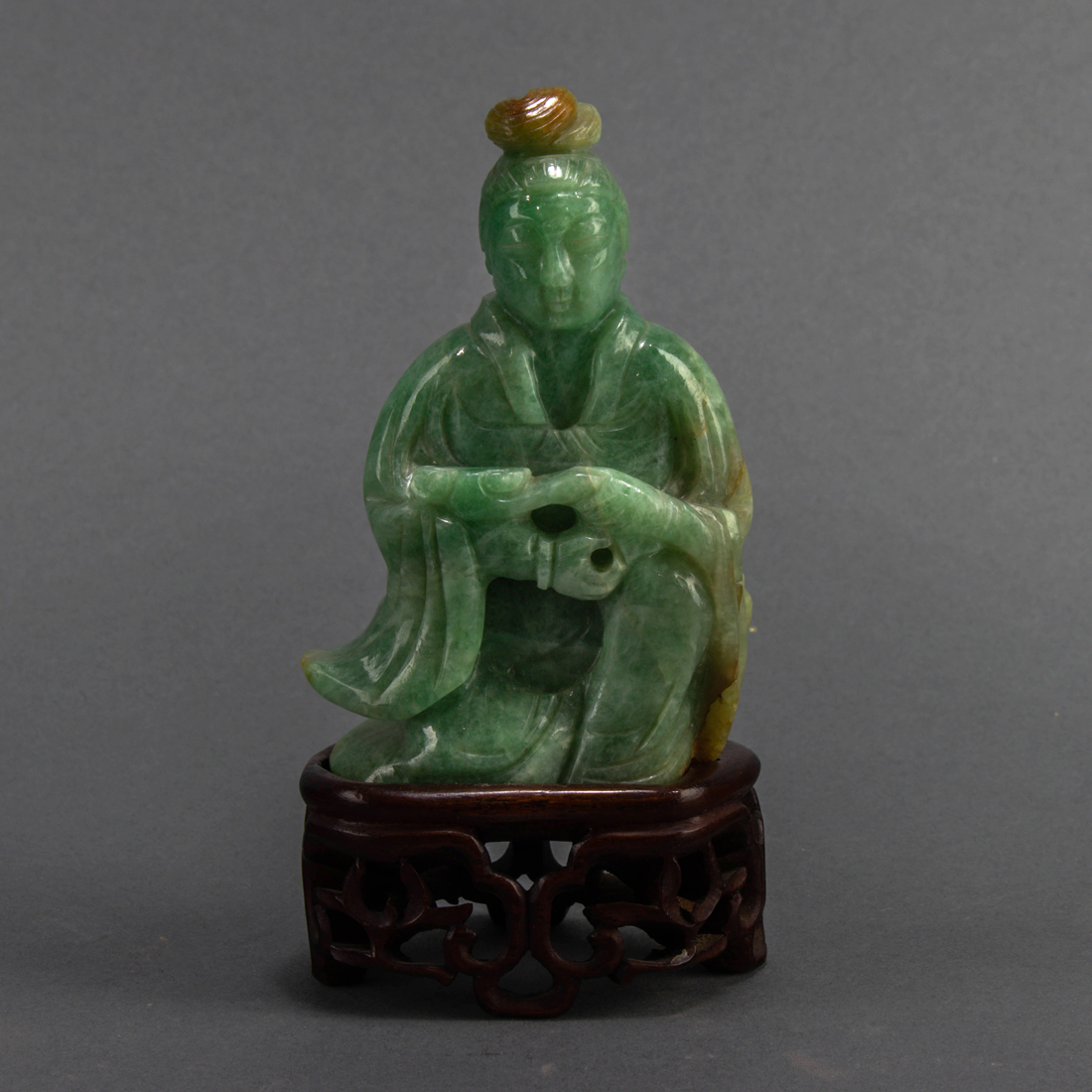 CHINESE JADEITE FIGURE   2d13b9