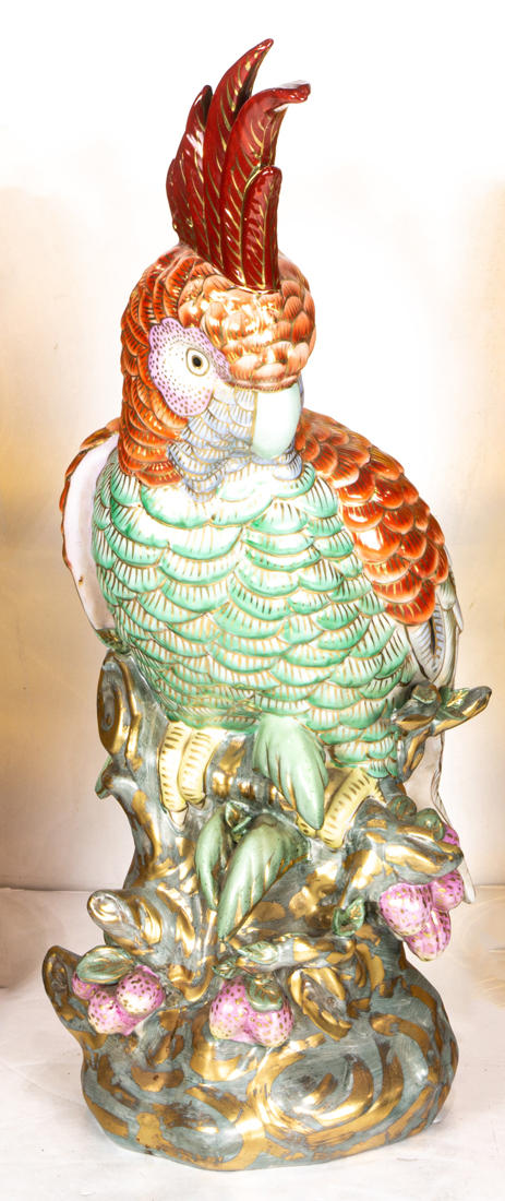 CHINESE PORCELAIN PARROT IN THE 2d14ef