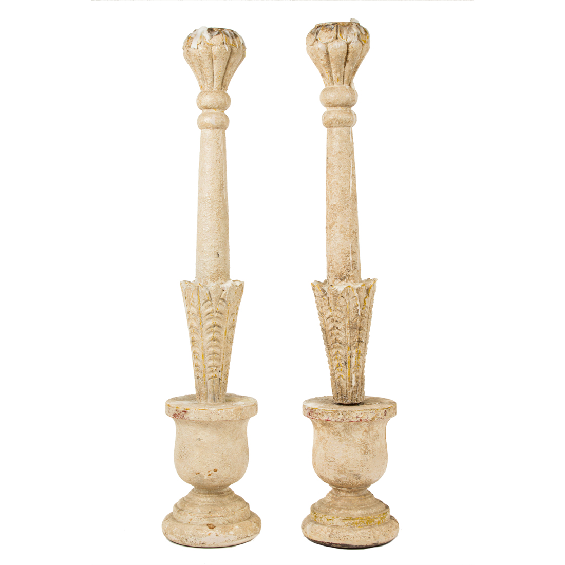 A PAIR OF PAINT DECORATED CANDLESTICKS 2d155e