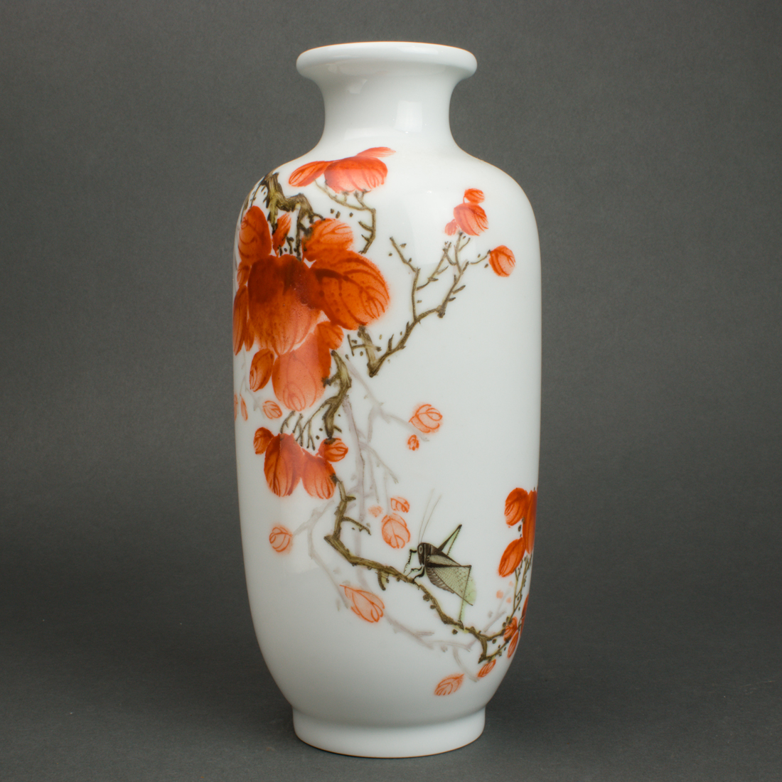 CHINESE IRON-RED DECORATED VASE