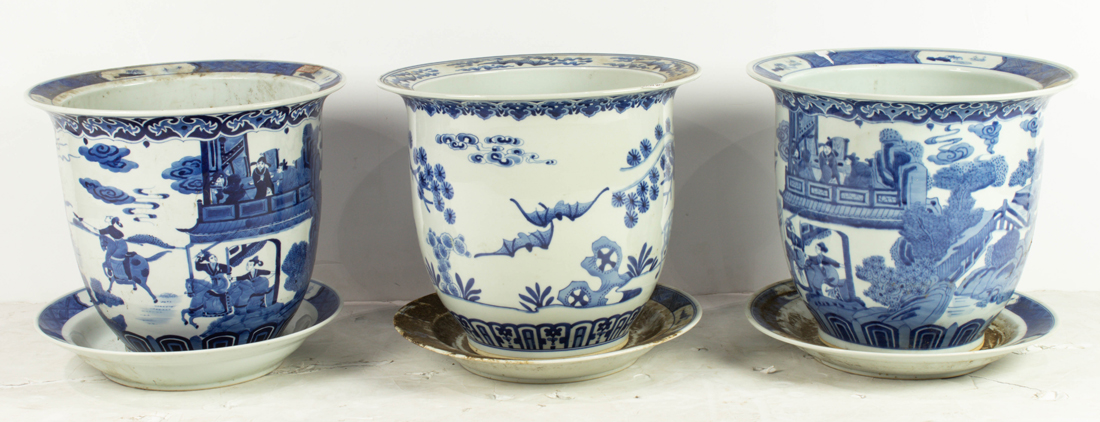 (LOT OF 3) CHINESE BLUE AND WHITE