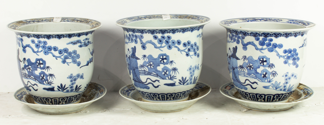 (LOT OF 3) CHINESE BLUE AND WHITE PLANTERS