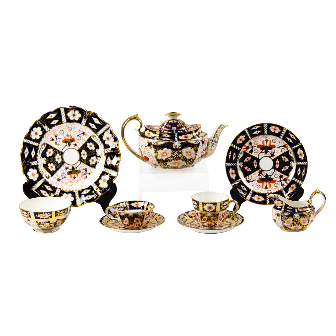  LOT OF 66 A ROYAL CROWN DERBY 2d19b4