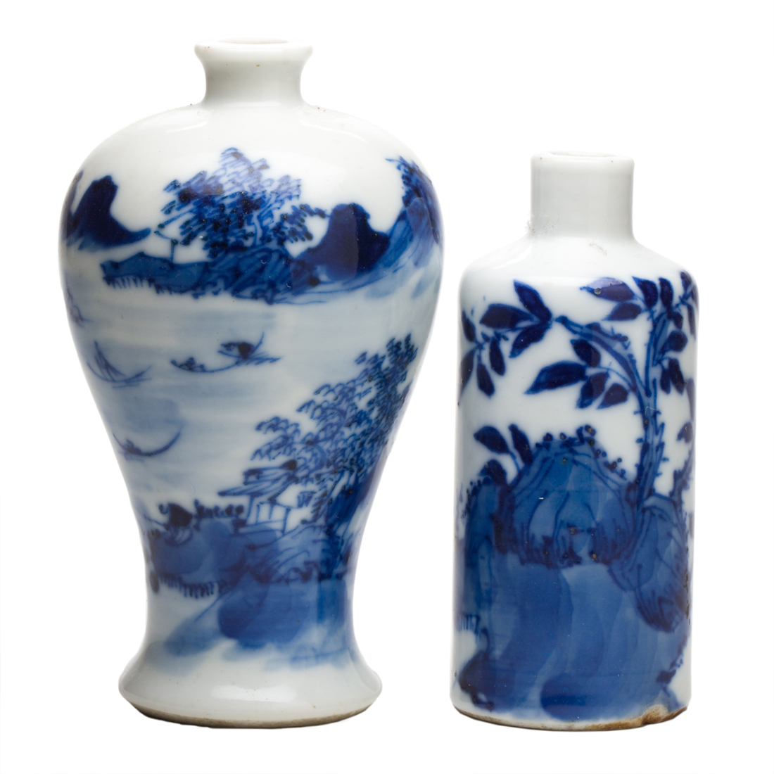 (LOT OF 2) CHINESE BLUE AND WHITE