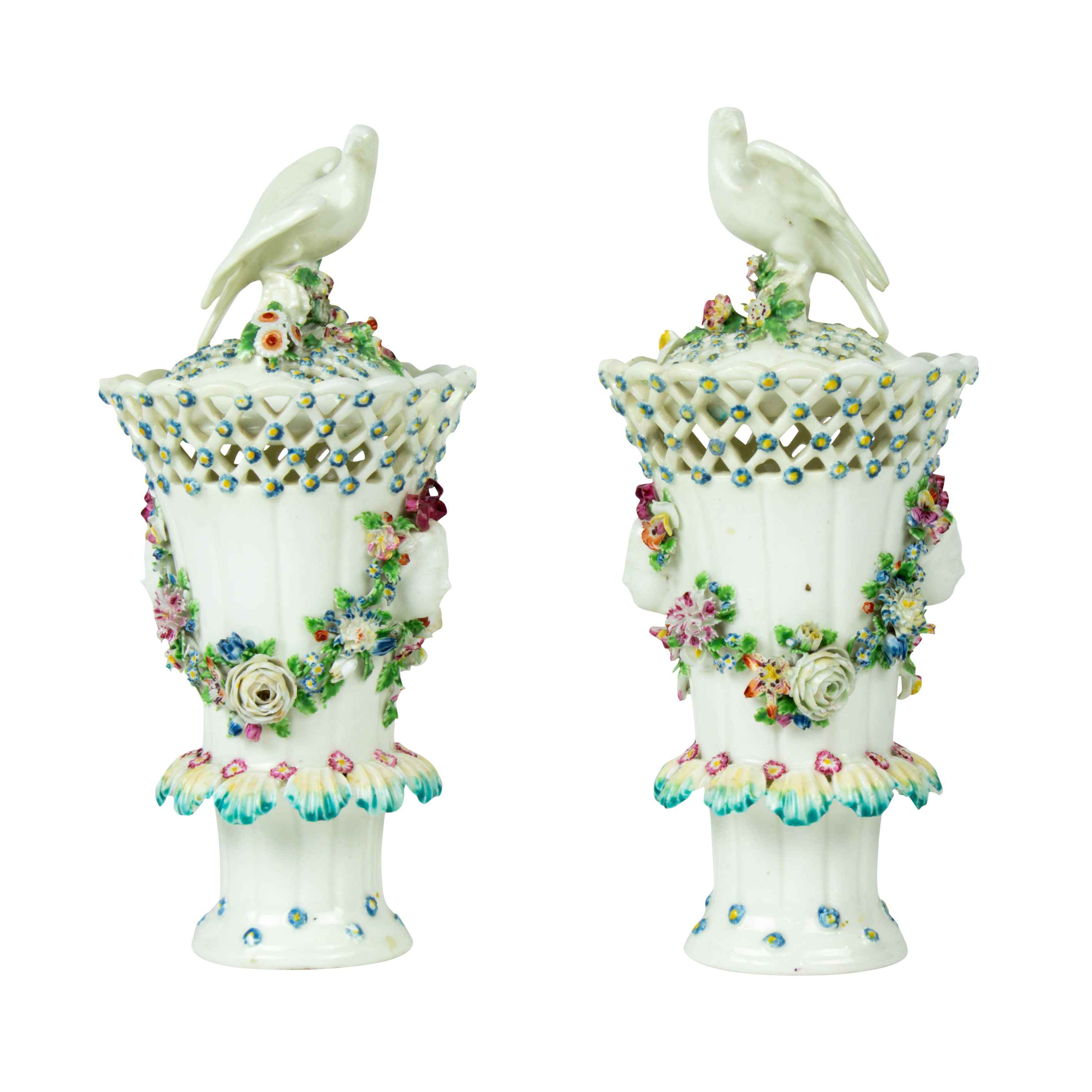 A PAIR OF ENGLISH PORCELAIN VASES