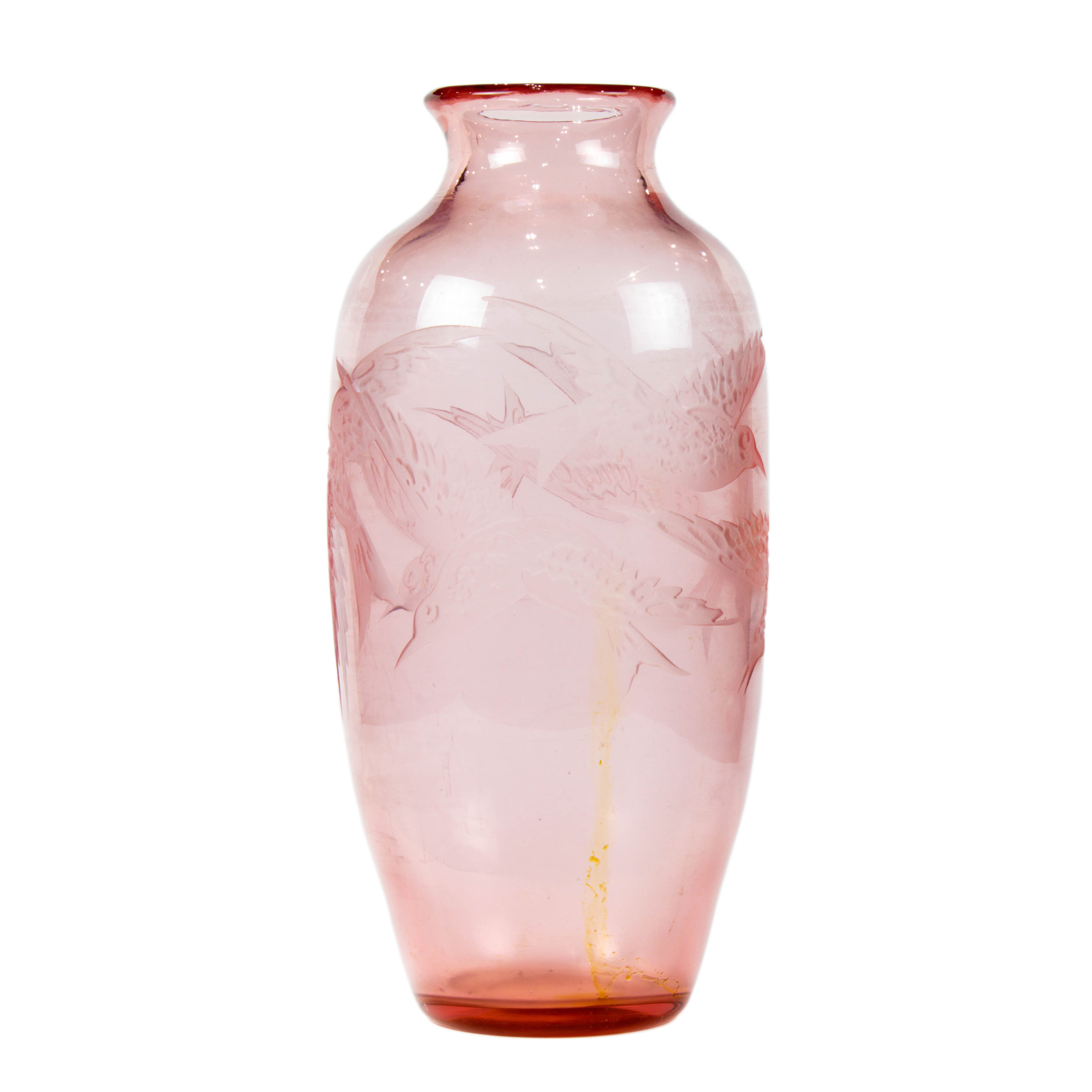 AN ART DECO ENGRAVED PINK GLASS