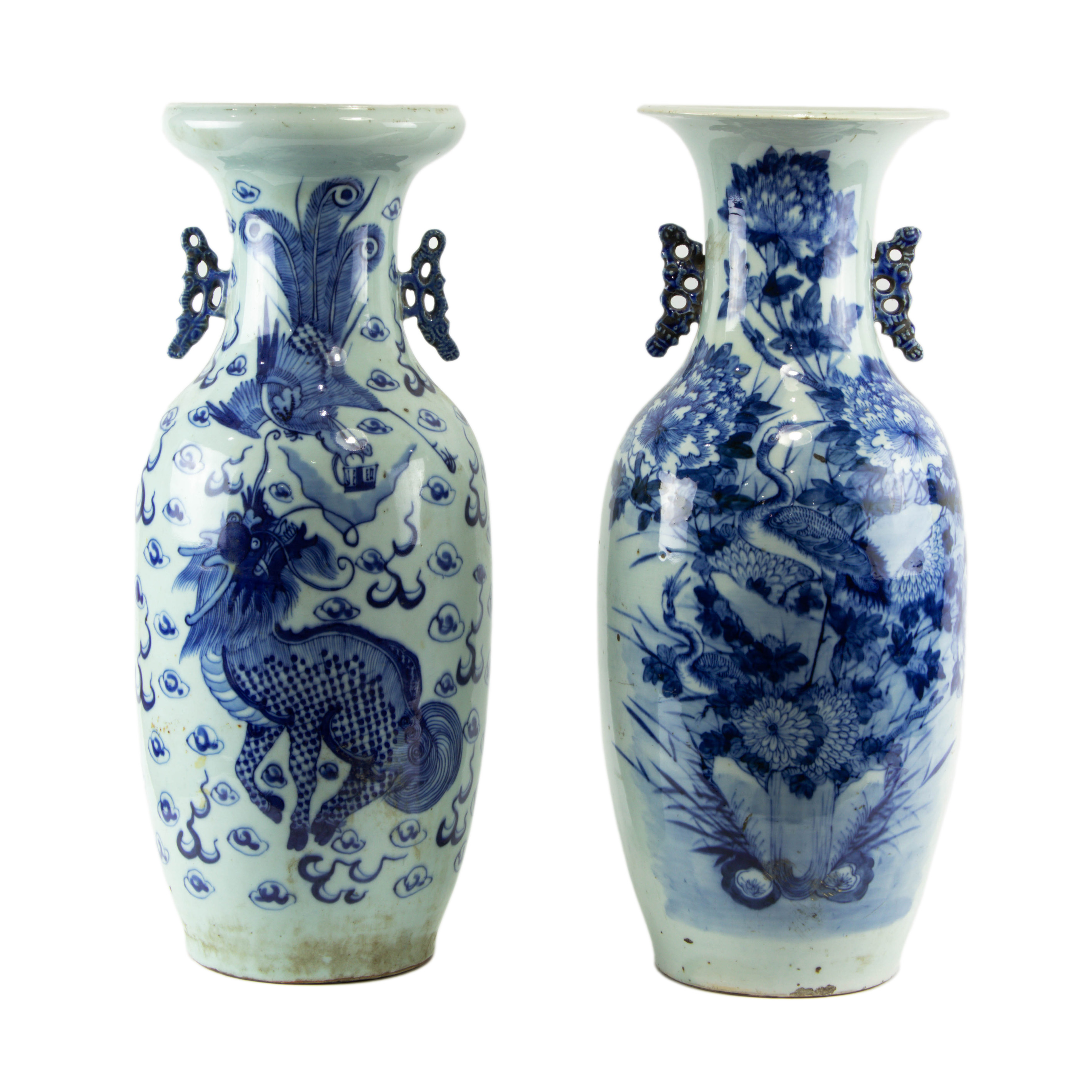 (LOT OF 2) CHINESE BLUE AND WHITE