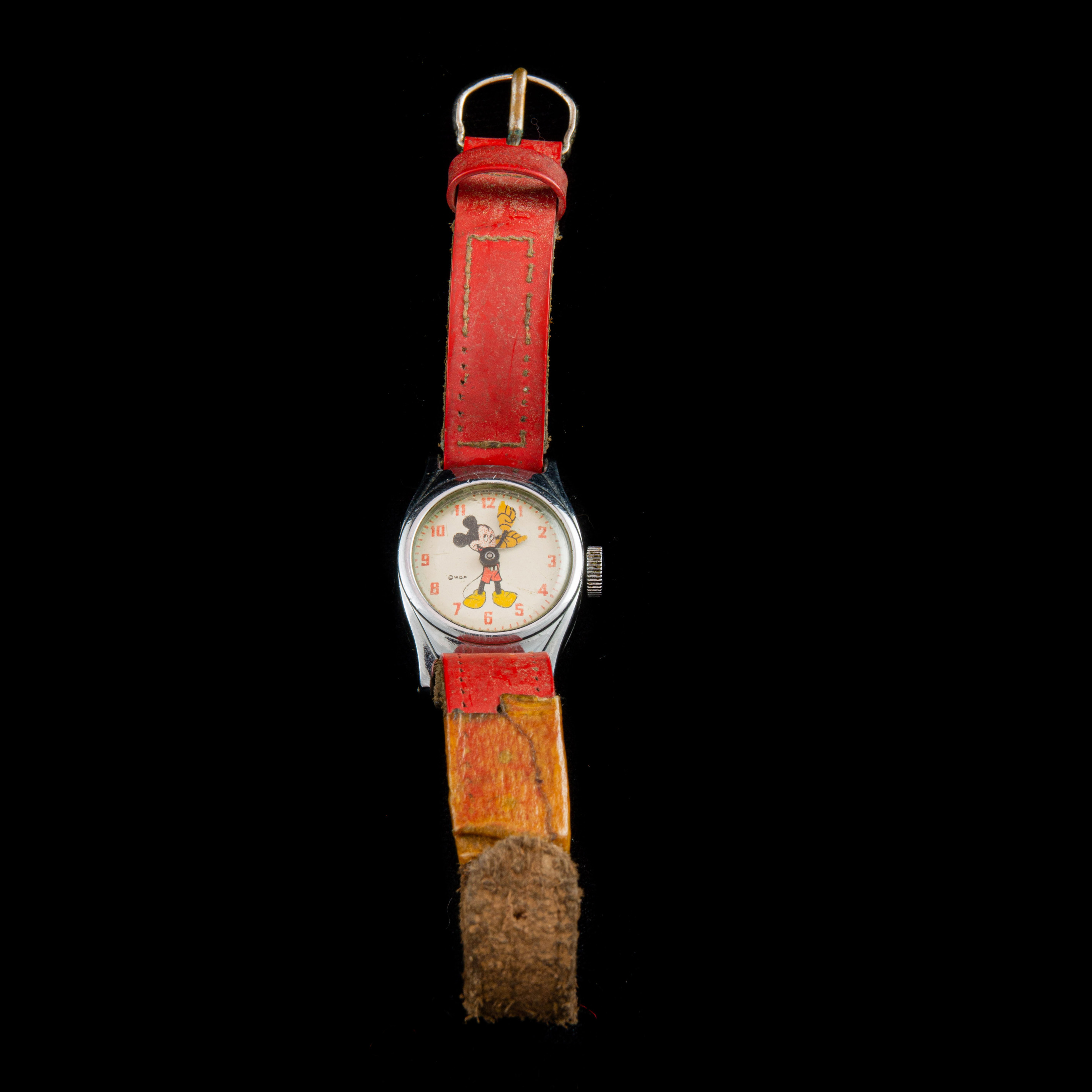 VINTAGE TIMEX MICKEY MOUSE CHILDS WRISTWATCH,