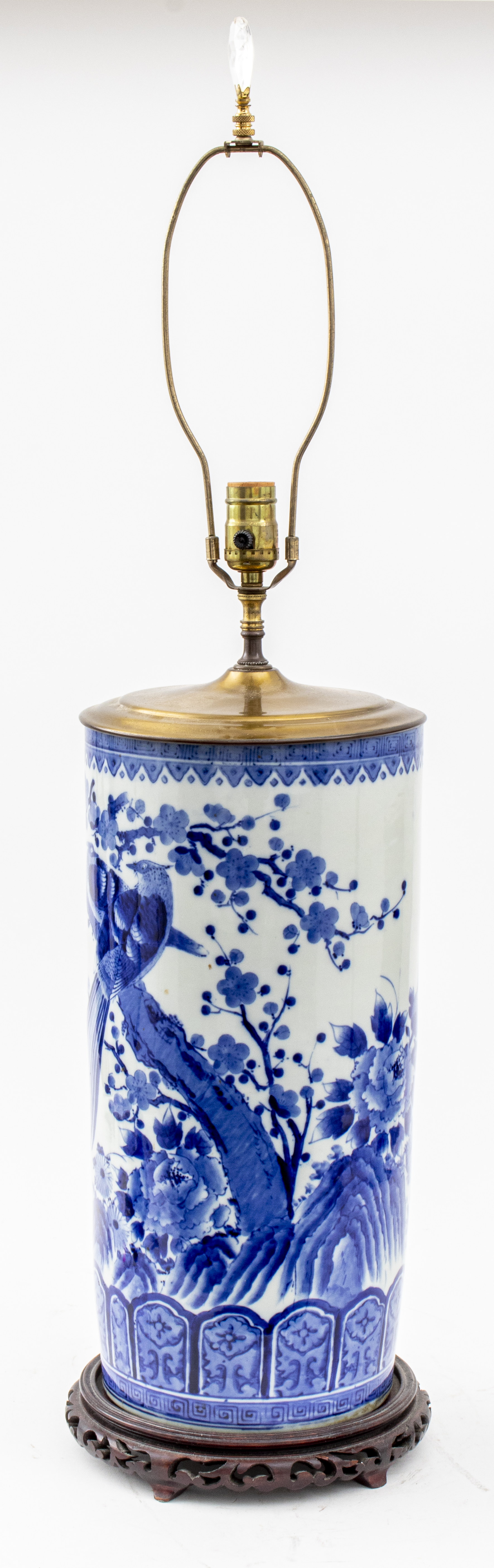 CHINESE PORCELAIN TABLE LAMP Chinese