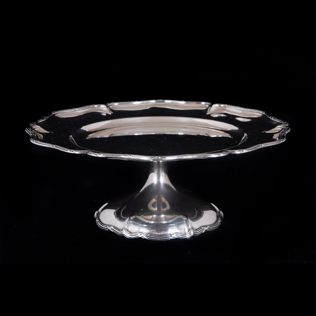 A SHREVE CO STERLING CAKE STAND 2d217c