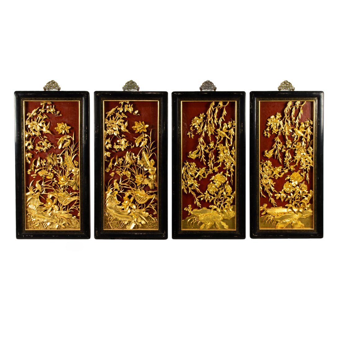 SET OF FOUR CHINESE GILT LACQUERED 2d22fa