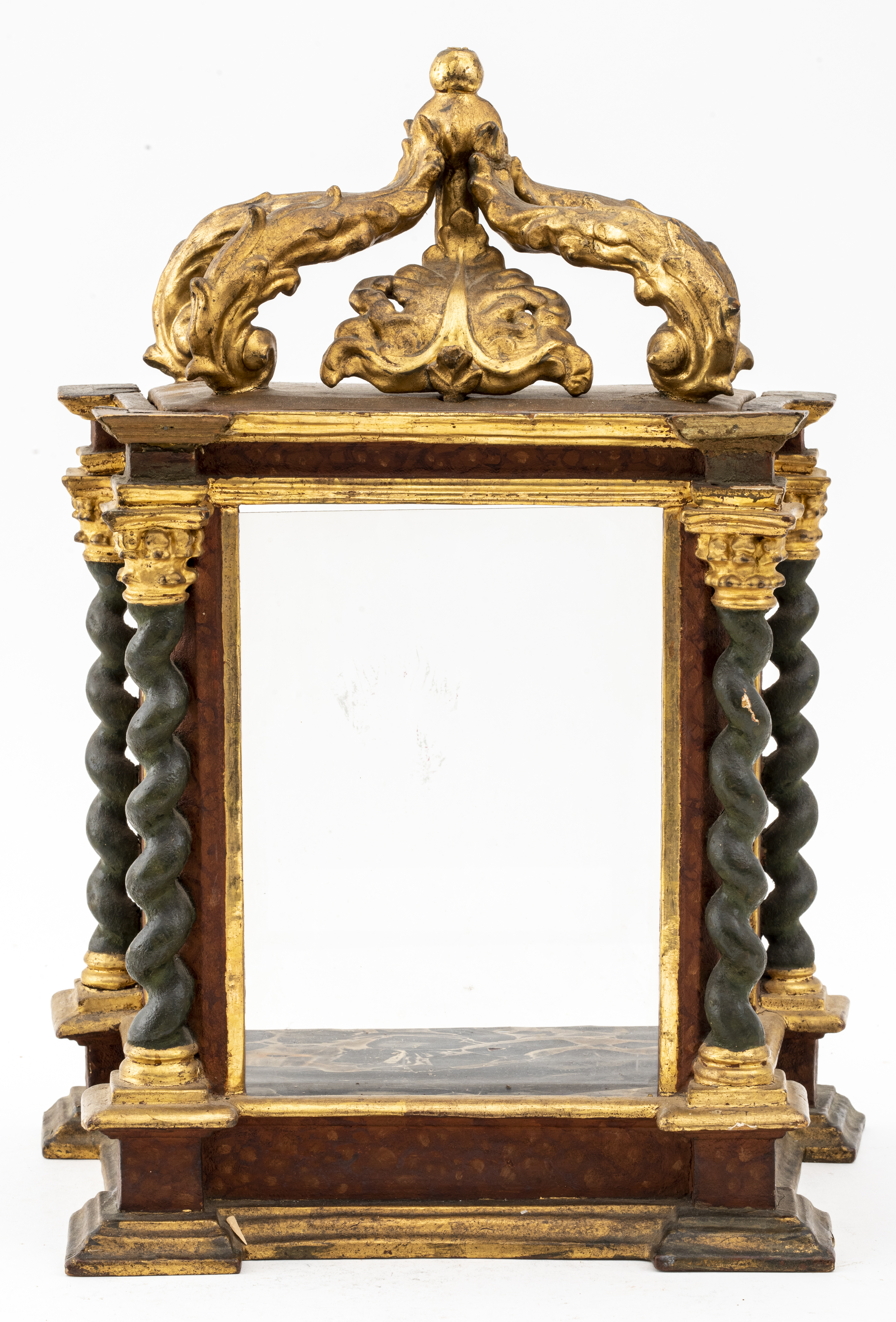 BAROQUE GILTWOOD CIBORIUM DISPLAY 2d2488