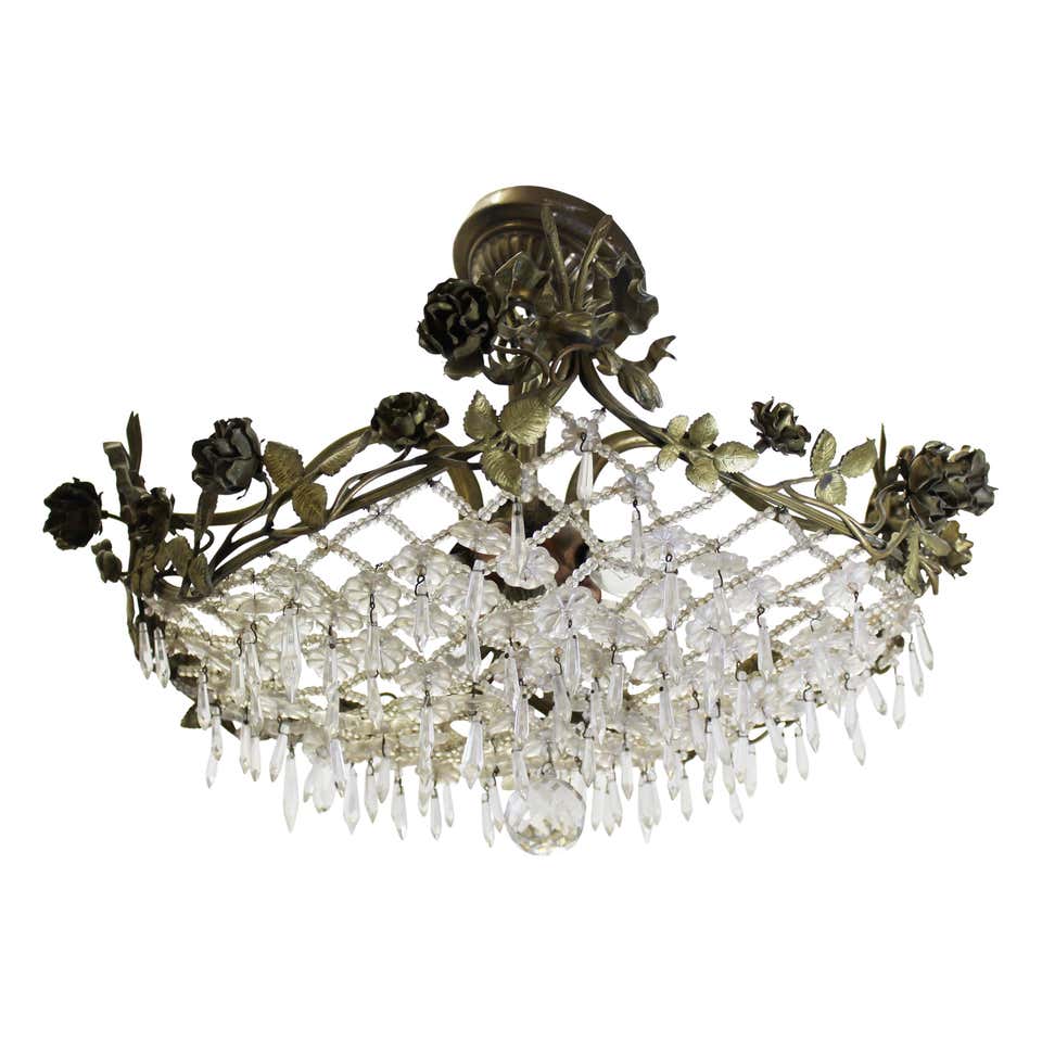 Chandelier-old-floral