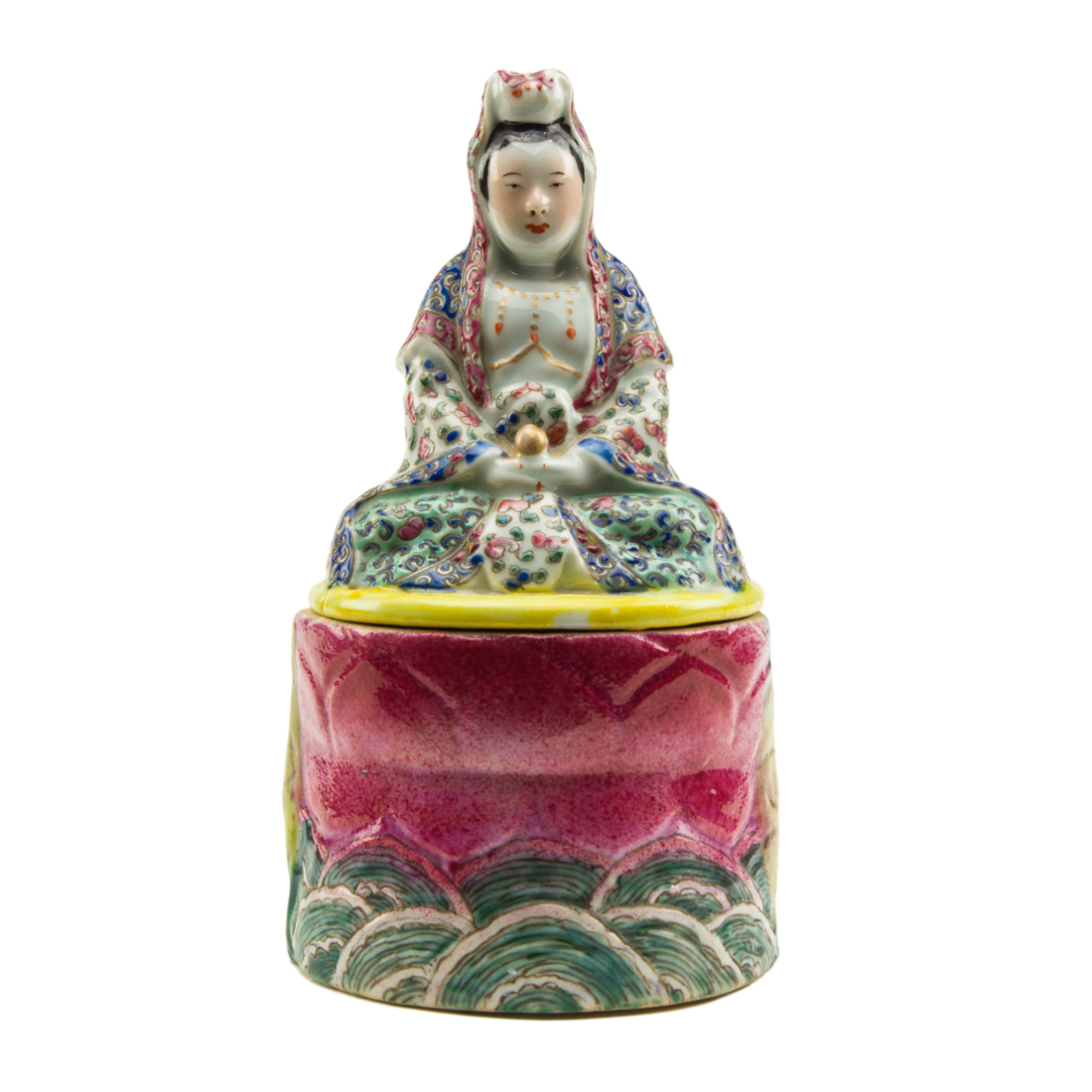 CHINESE FAMILLE ROSE GUANYIN  2d2789