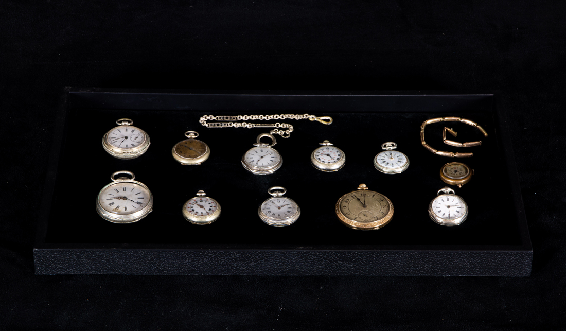 COLLECTION OF 11 POCKETWATCHES 2d286c