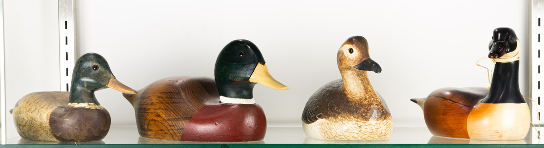  LOT OF 4 DUCK DECOYS TWO MALLARDS 2d28df