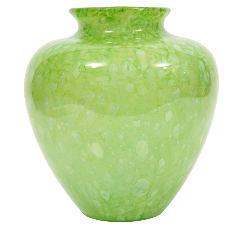 STEUBEN SOFT LIME GREEN CLUTHRA VASE