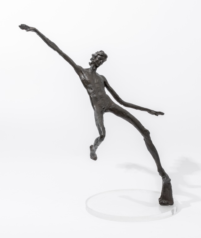 VICTOR SALMONES MALE FIGURE BRONZE 2d10a8