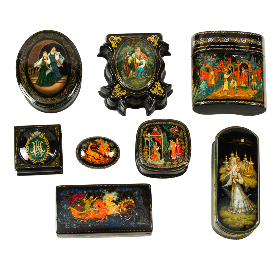 EIGHT RUSSIAN LACQUER BOXES Lot 2d1134
