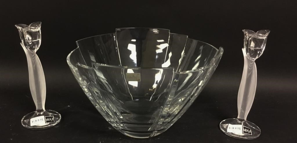 MIKASA CRYSTAL BOWL & PAIR OF CANDLESTICKSMikasa