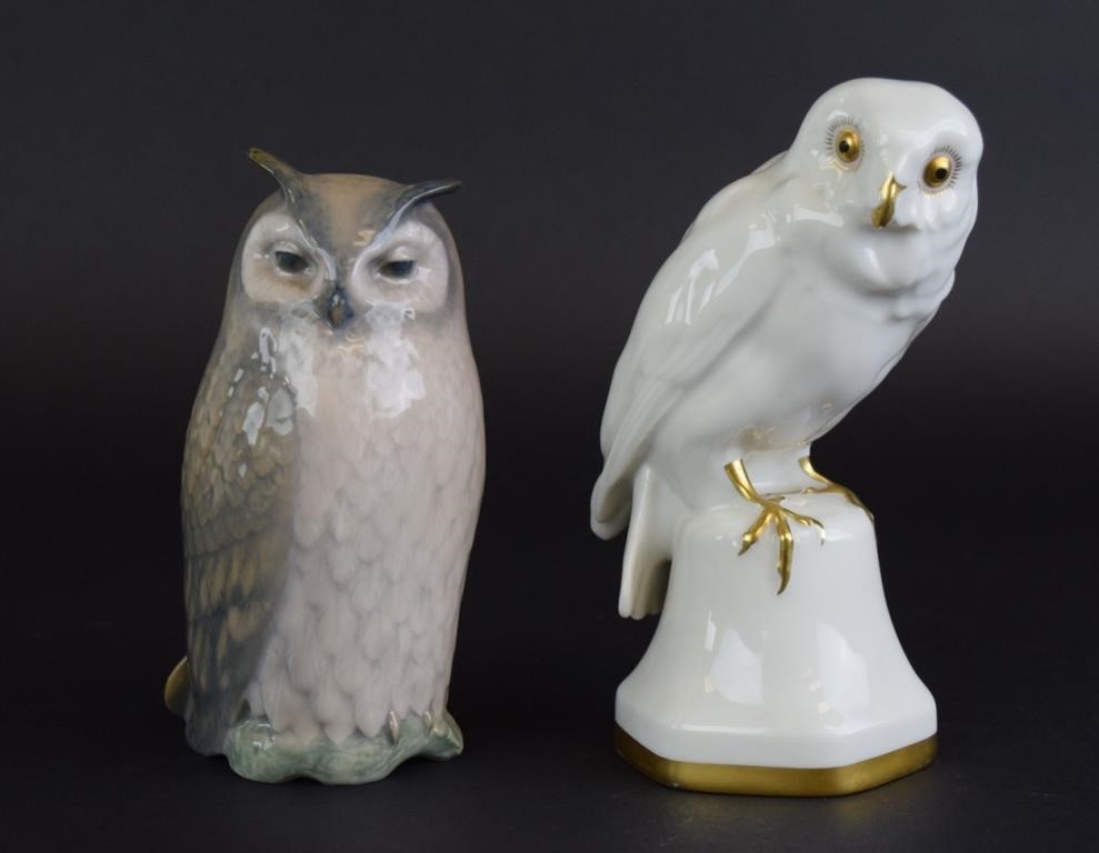 2 PORCELAIN OWL FIGURINES2 porcelain