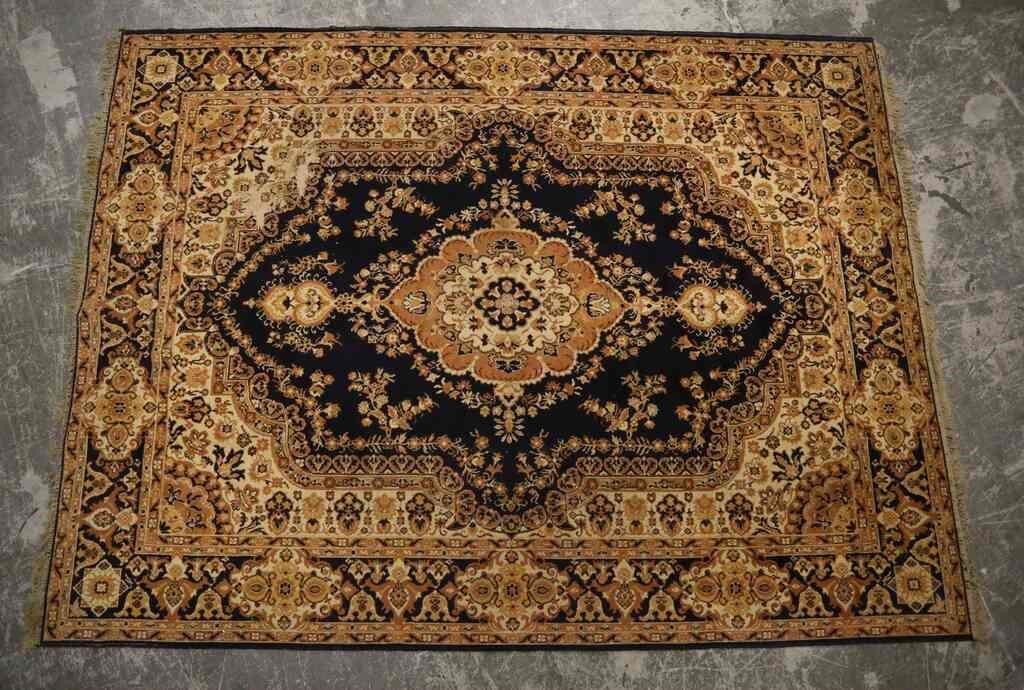 ROOM SIZE PERSIAN RUGRoom size 2d4036