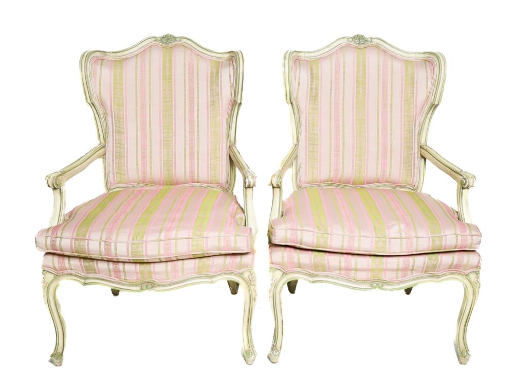 PAIR KARGES FRENCH PROVINCIAL 2d425d