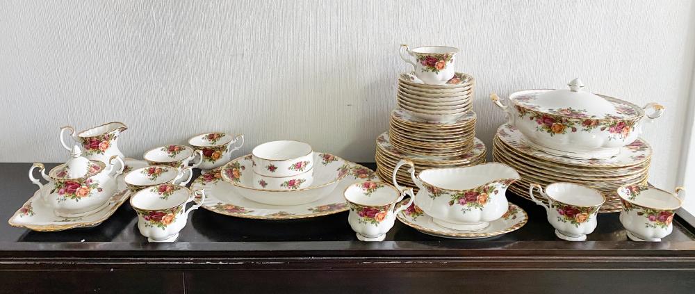 ROYAL ALBERT OLD COUNTRY ROSES