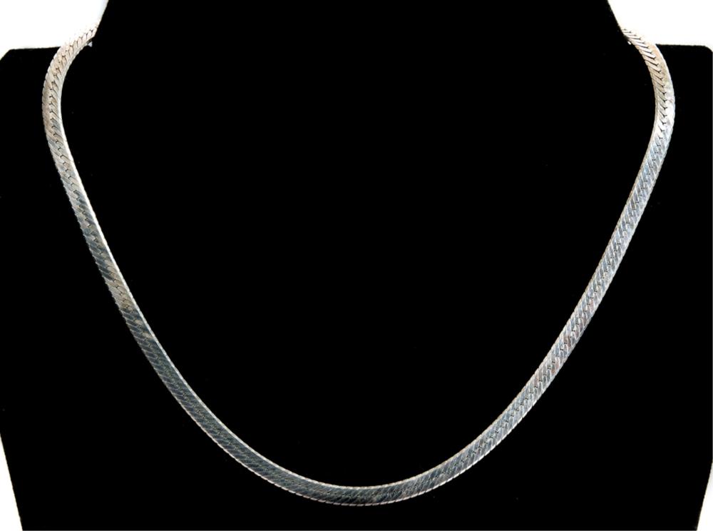 STERLING SILVER HERRINGBONE NECKLACESterling 2d45dc