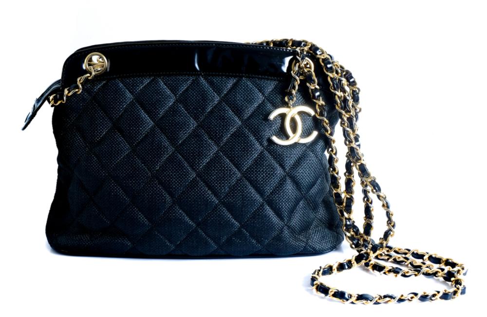 RARE AND IMPORTANT CHANEL QUILTED 2d48a7