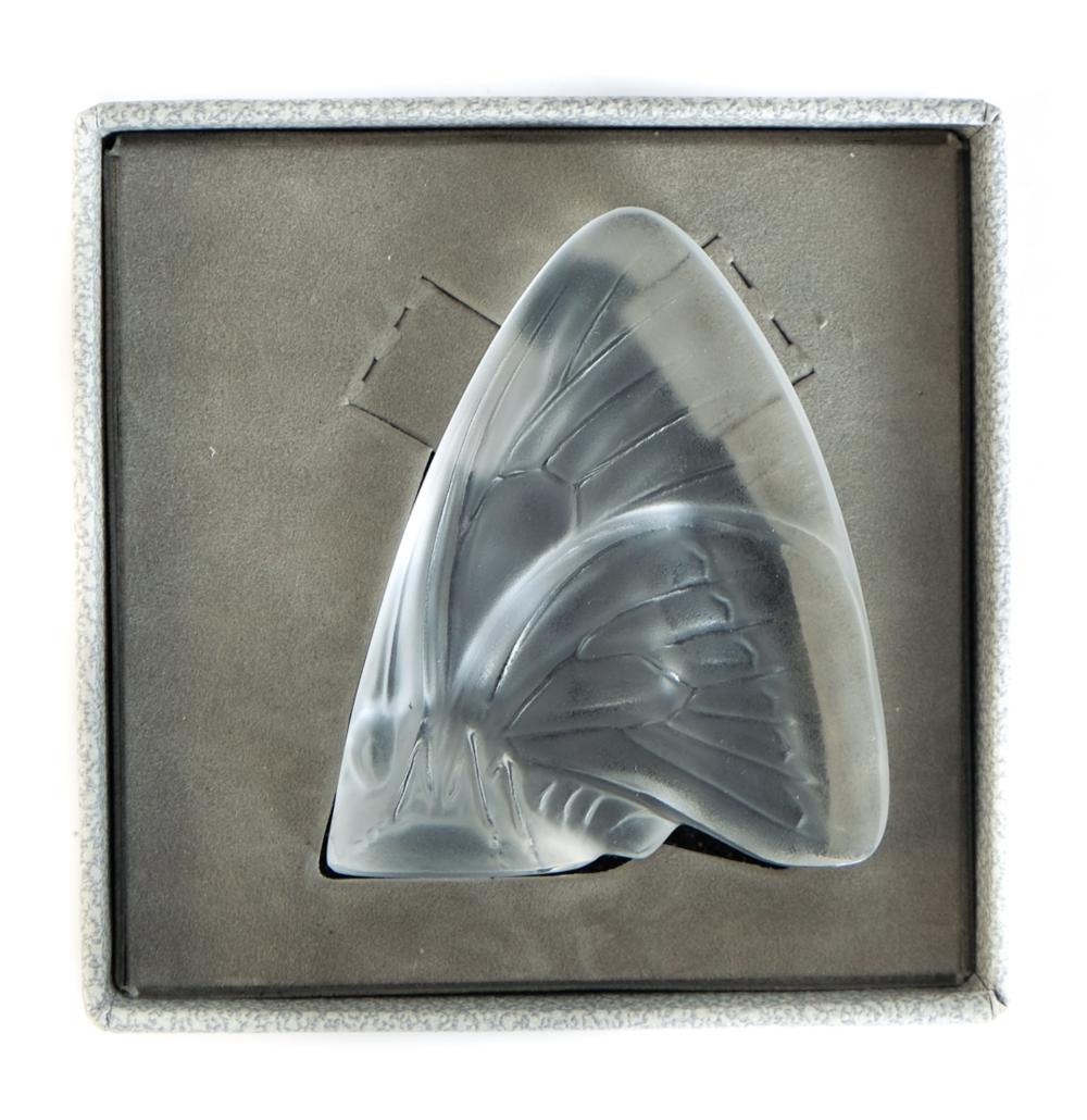 LALIQUE CRYSTAL GRAND NACRE BUTTERFLY 2d518c