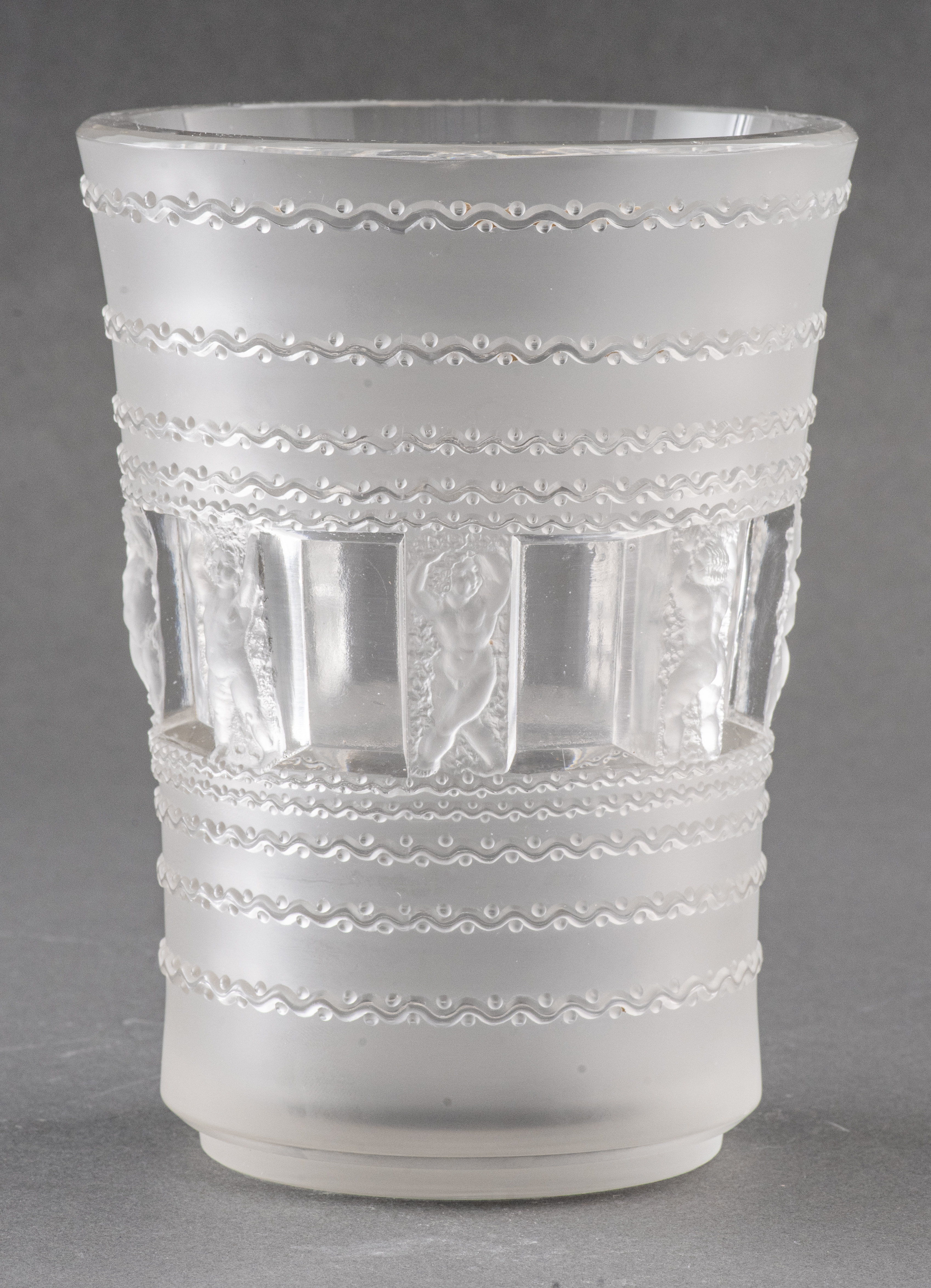 LALIQUE FRENCH FROSTED GLASS VASE 2d2cac