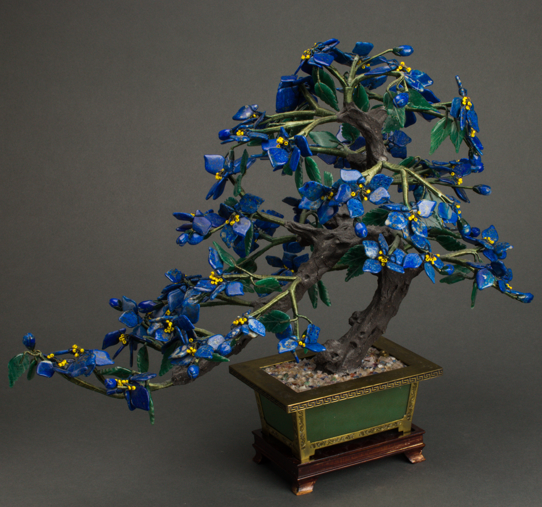 ASIAN BLUE HARDSTONE MODEL OF FLOWERS