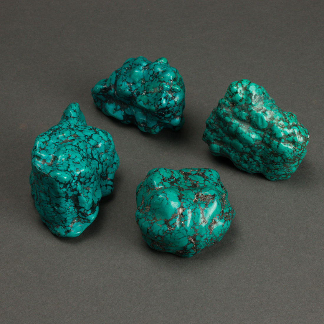 GROUP OF TURQUOISE SPECIMENS Group of