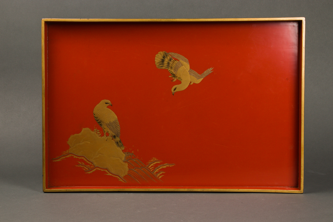 JAPANESE LACQUERED TRAY Japanese lacquered