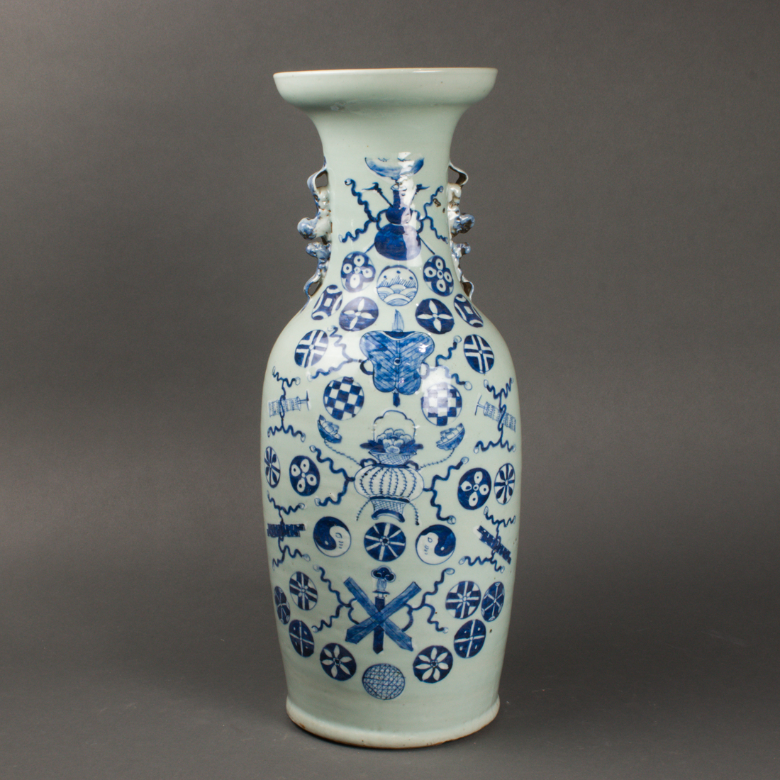 CHINESE BLUE AND WHITE ON CELADON 2d2e24