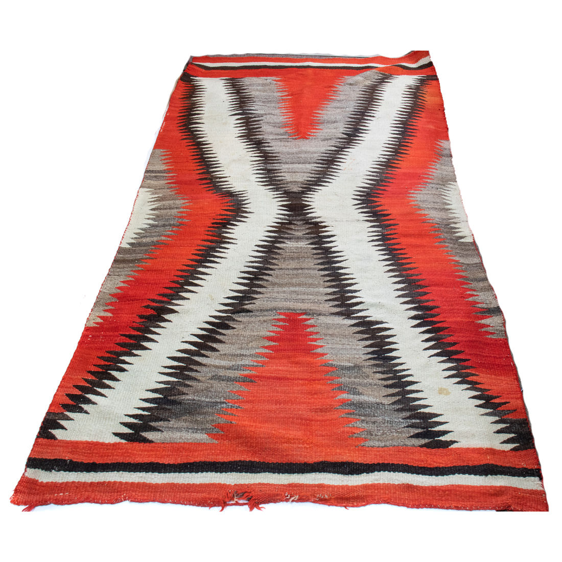 A NAVAJO TRANSITIONAL WEARING BLANKET 2d2f72