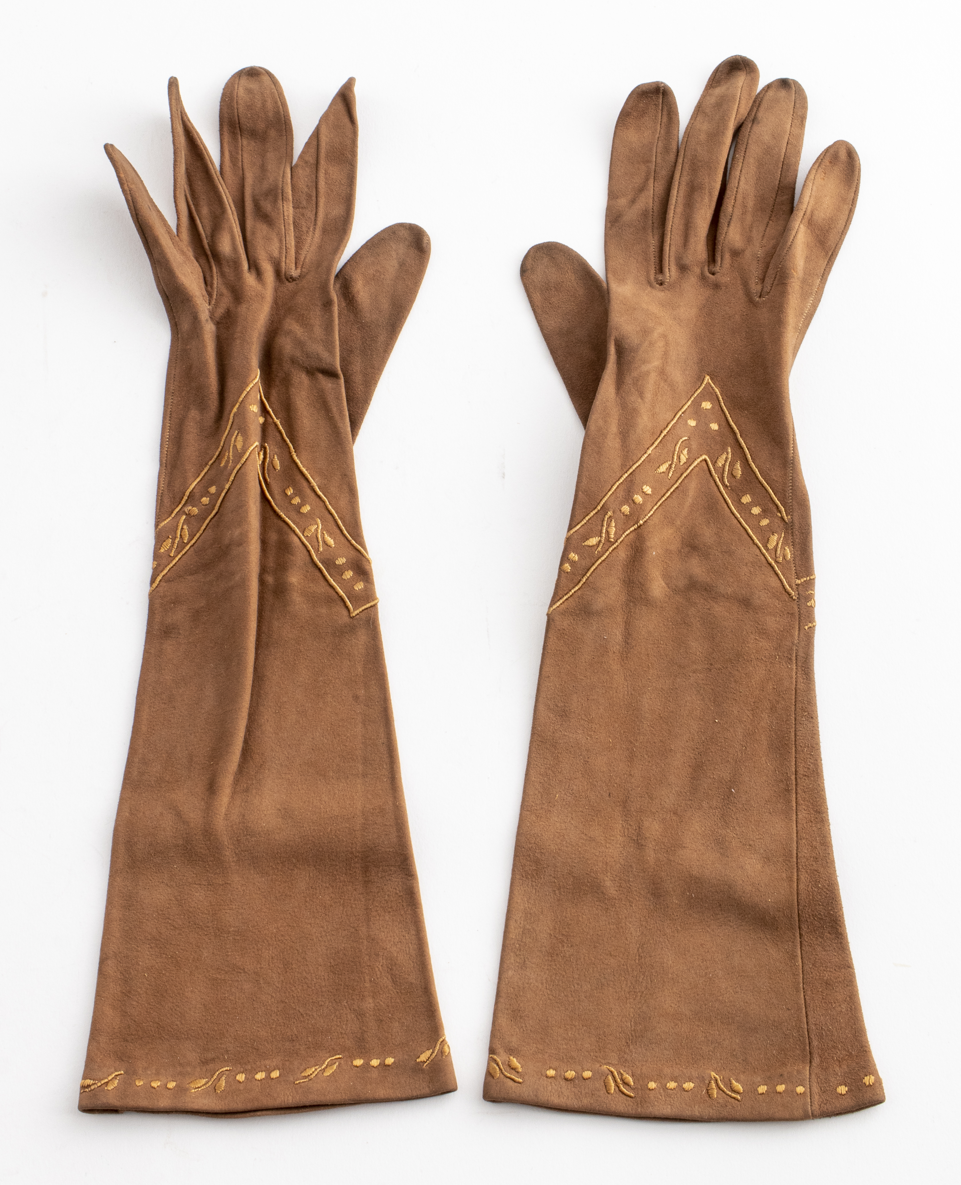 VINTAGE HERMES SUEDE GLOVES By