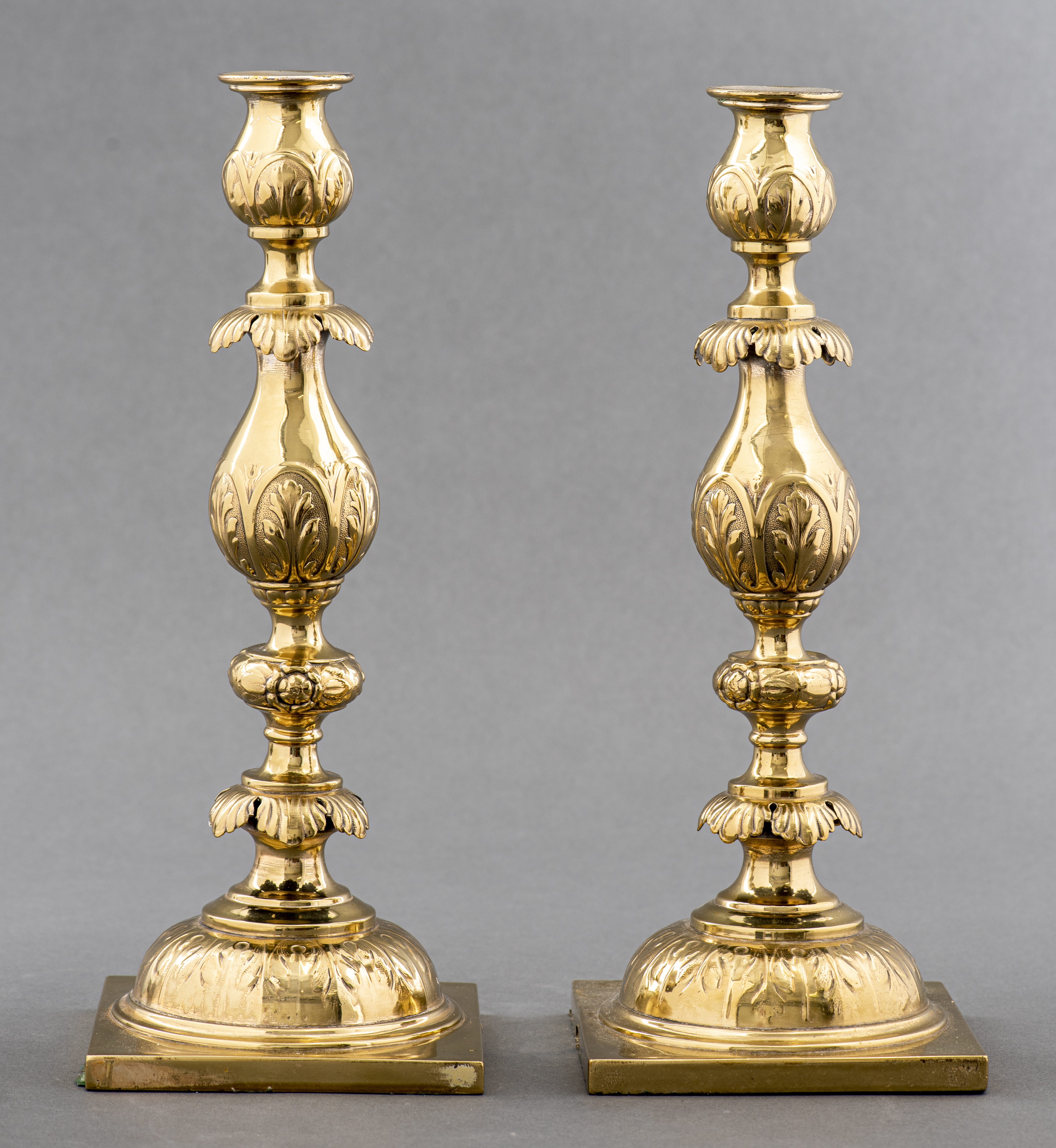 JUDAICA FRAGET PLAQUE POLISH CANDLEHOLDERS