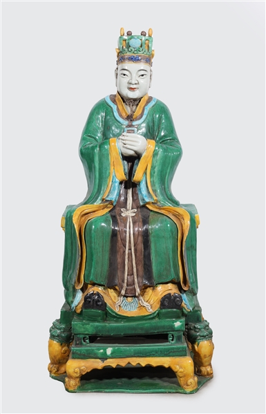 Large Chinese sitting ceramic figure