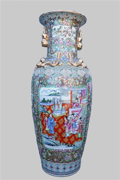 Large Chinese Famille Rose porcelain