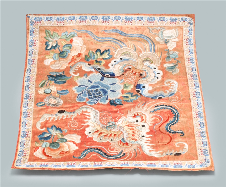 Antique Chinese embroidered cloth 2d632a