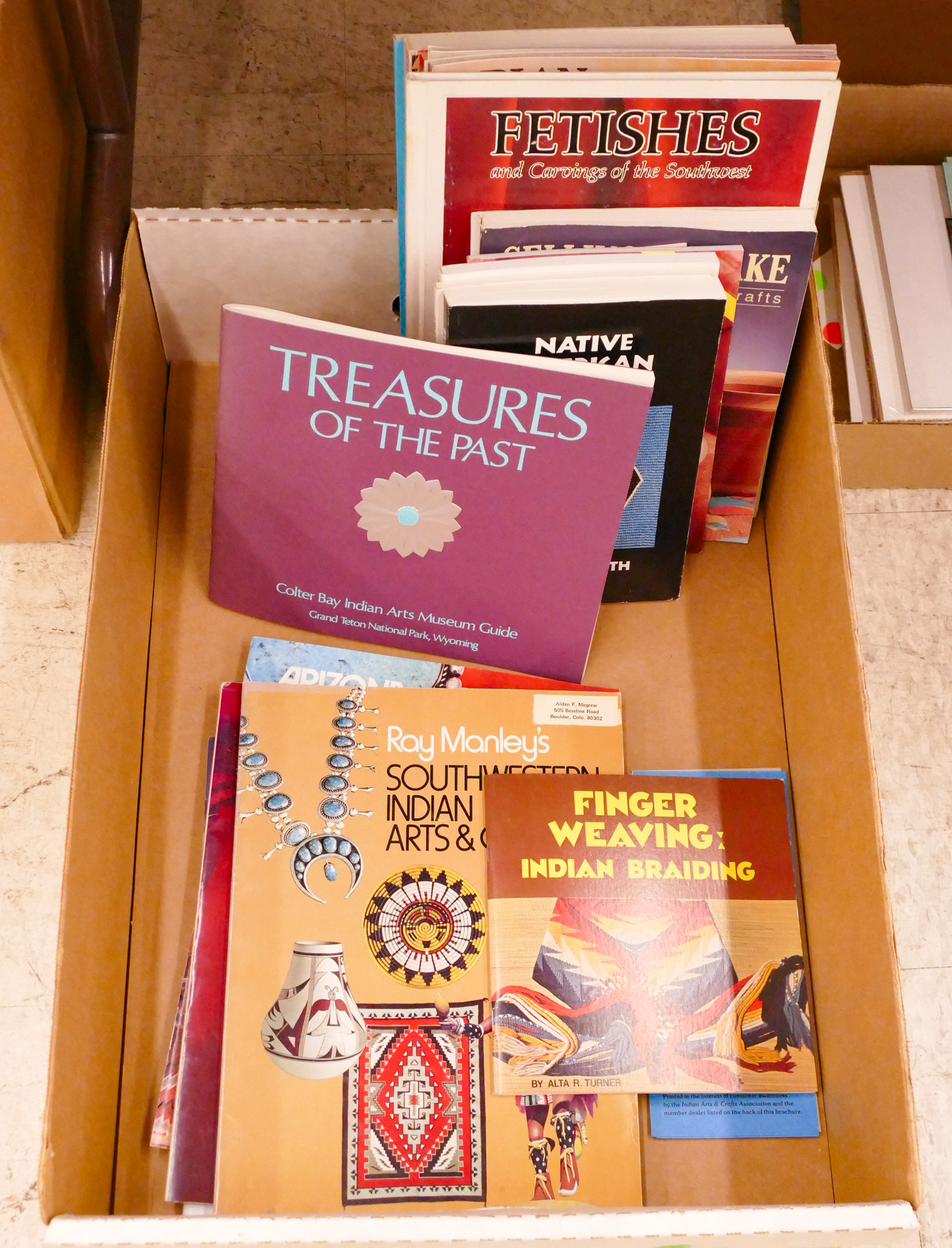 Box Southwest Indian Art Books