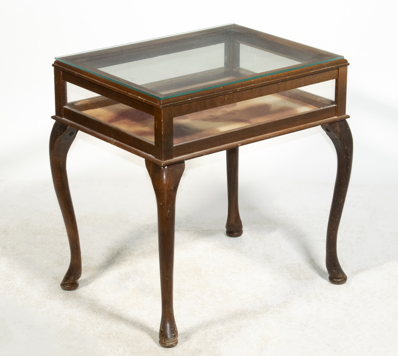 GLASS TOP MAHOGANY VITRINE END TABLE