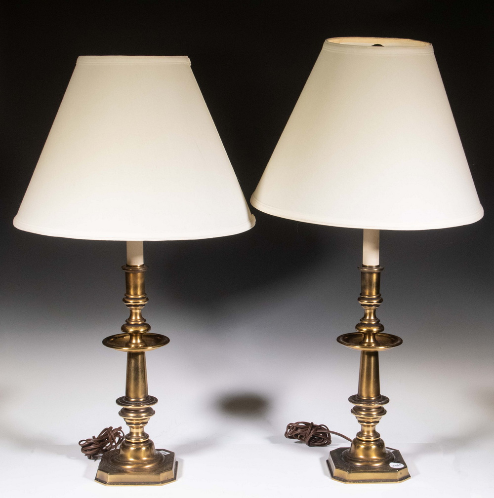 PAIR OF HEAVY BRASS TABLE LAMPS