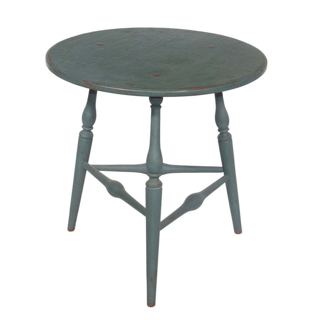 HOFFMAN WOODWARD SIDE TABLE Hand Crafted